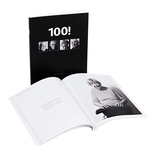 omslag och uppslag i boken 100!